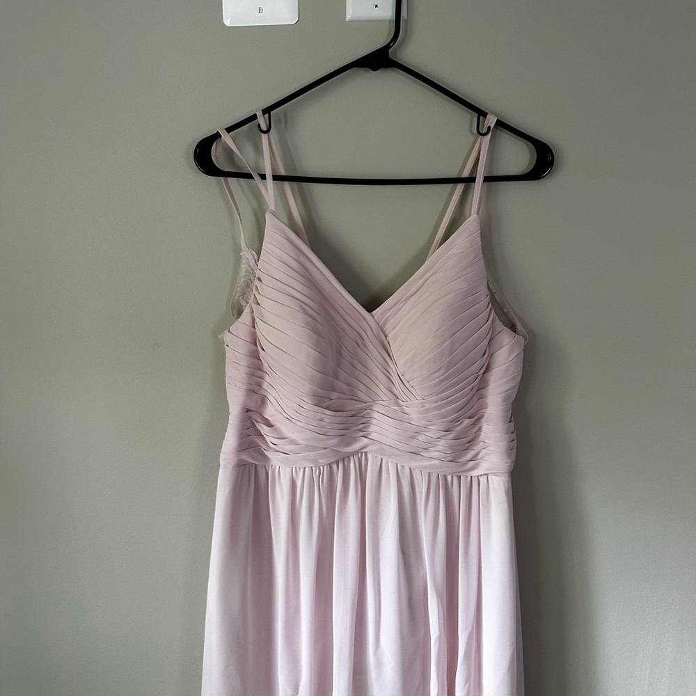 Elegant Light Pink Pleated Dress
